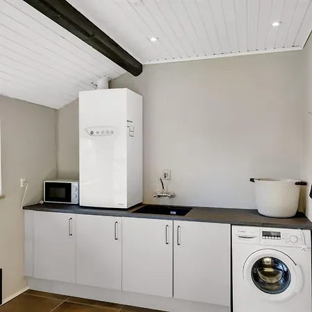Jovana - 500m From The Sea By Interhome